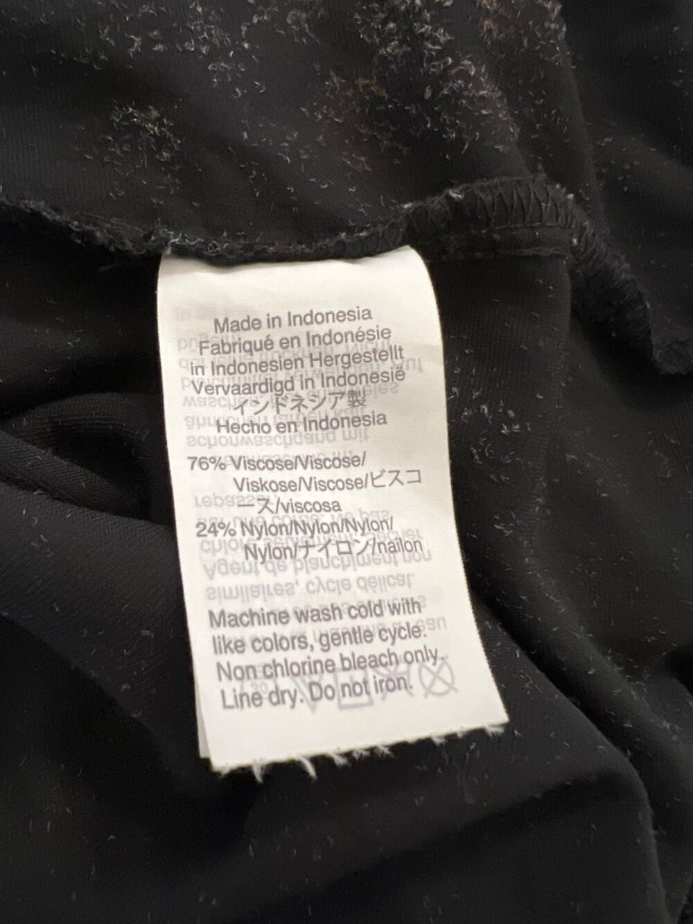 Madewell Velvet Tulip Top *holes inner sleeves* - Picture 10 of 11